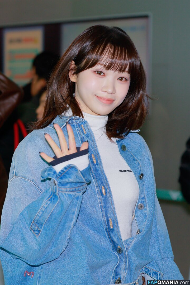 Kim Chaewon / _chaechae_1 / 김채원 Le Sserafim Nud OnlyFans  Fotografie scursă #4