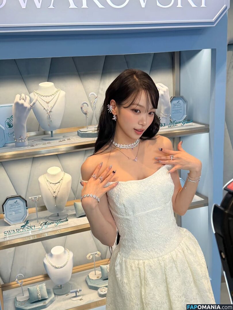 Kim Chaewon / _chaechae_1 / 김채원 Le Sserafim Nud OnlyFans  Fotografie scursă #43