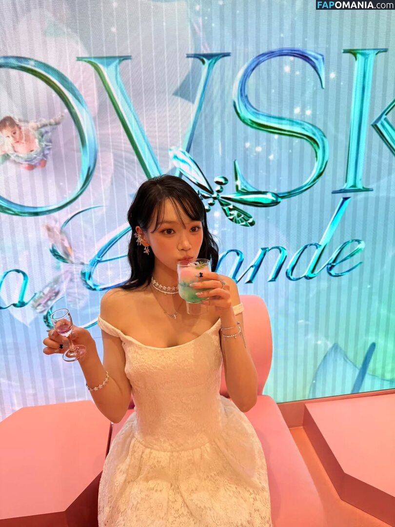 Kim Chaewon / _chaechae_1 / 김채원 Le Sserafim Nud OnlyFans  Fotografie scursă #50