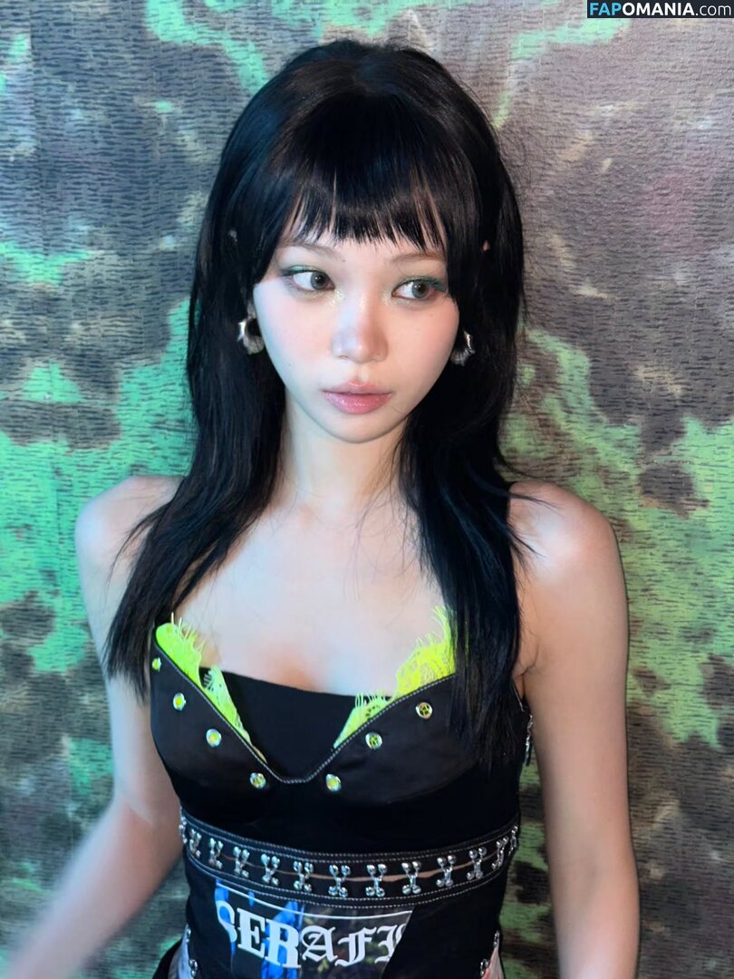 Kim Chaewon / _chaechae_1 / 김채원 Le Sserafim Nud OnlyFans  Fotografie scursă #55