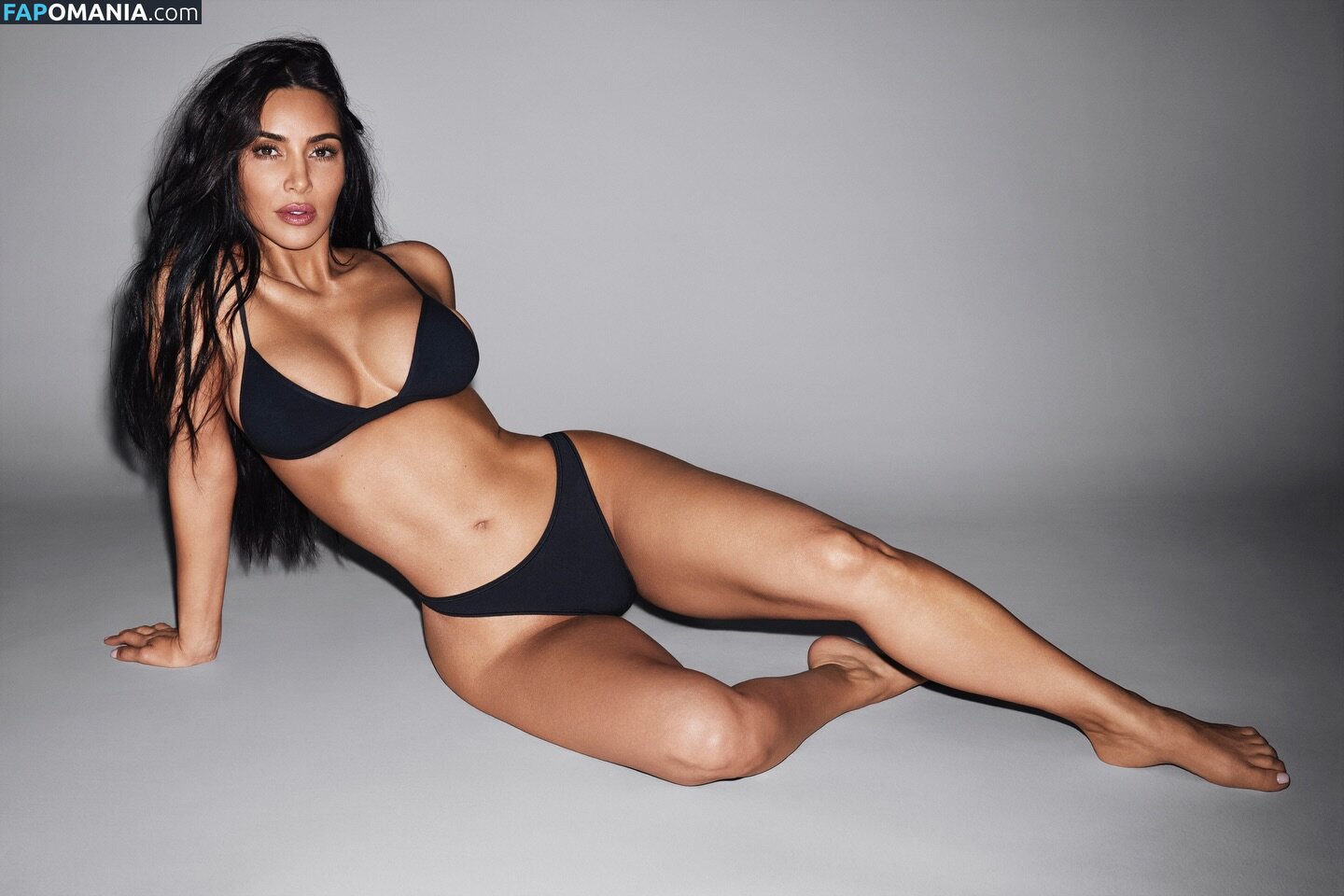 Kim Kardashian / kimkadarshian / kimkardashian Nud OnlyFans  Fotografie scursă #144