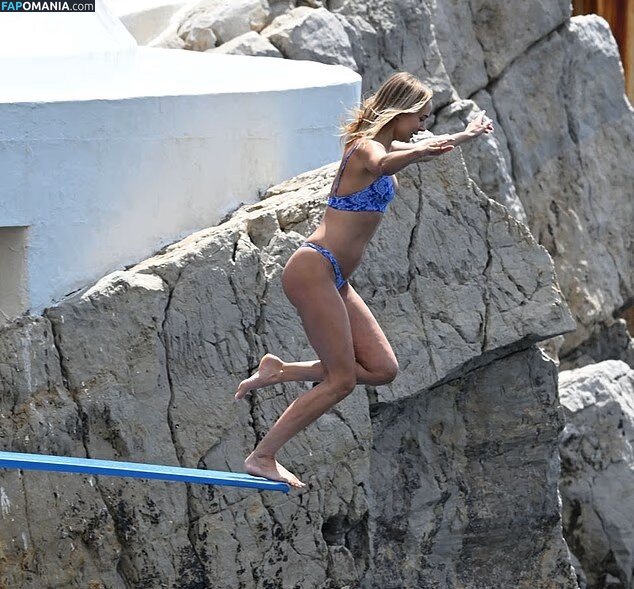 Kimberley Garner / https: / kimberleygarner / kimberleylondon / officialkimberleygarner Nud OnlyFans  Fotografie scursă #971