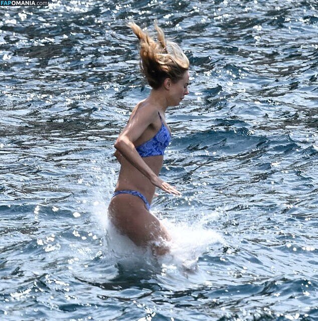 Kimberley Garner / https: / kimberleygarner / kimberleylondon / officialkimberleygarner Nud OnlyFans  Fotografie scursă #978