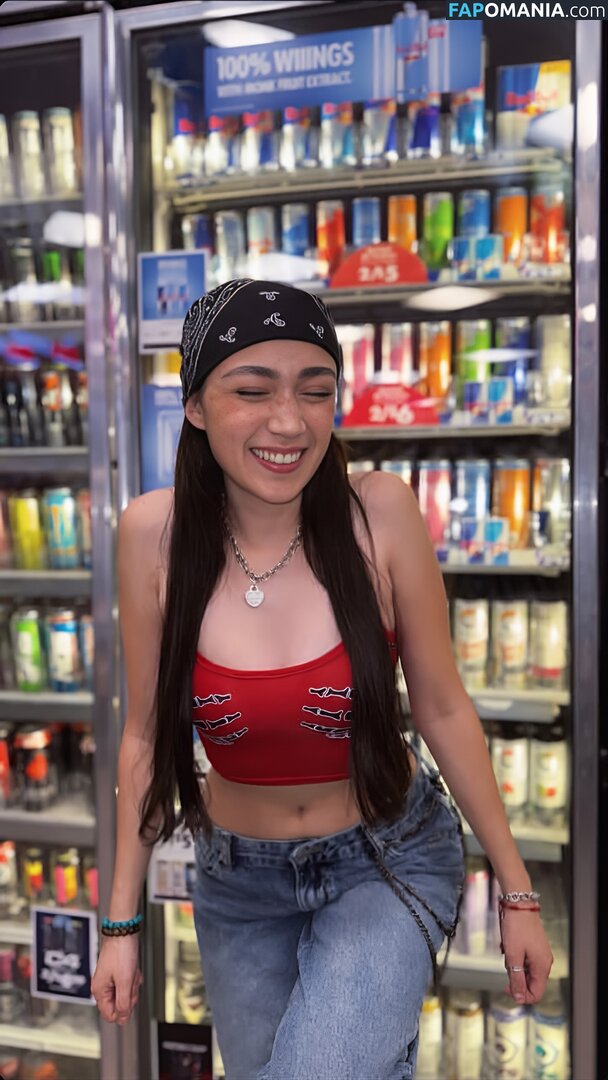 ayowhoischapis / kimbermelendrez Nud OnlyFans  Fotografie scursă #17