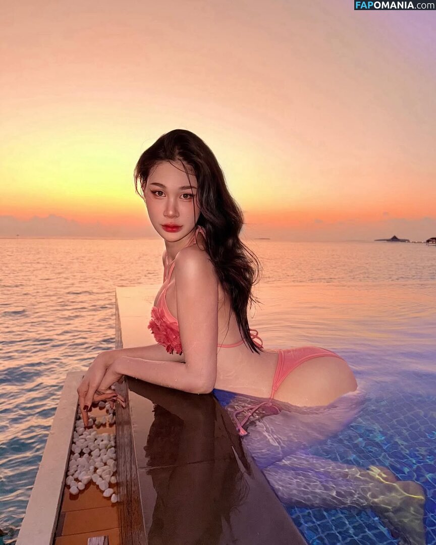 https: / kppnycx Nud OnlyFans  Fotografie scursă #18