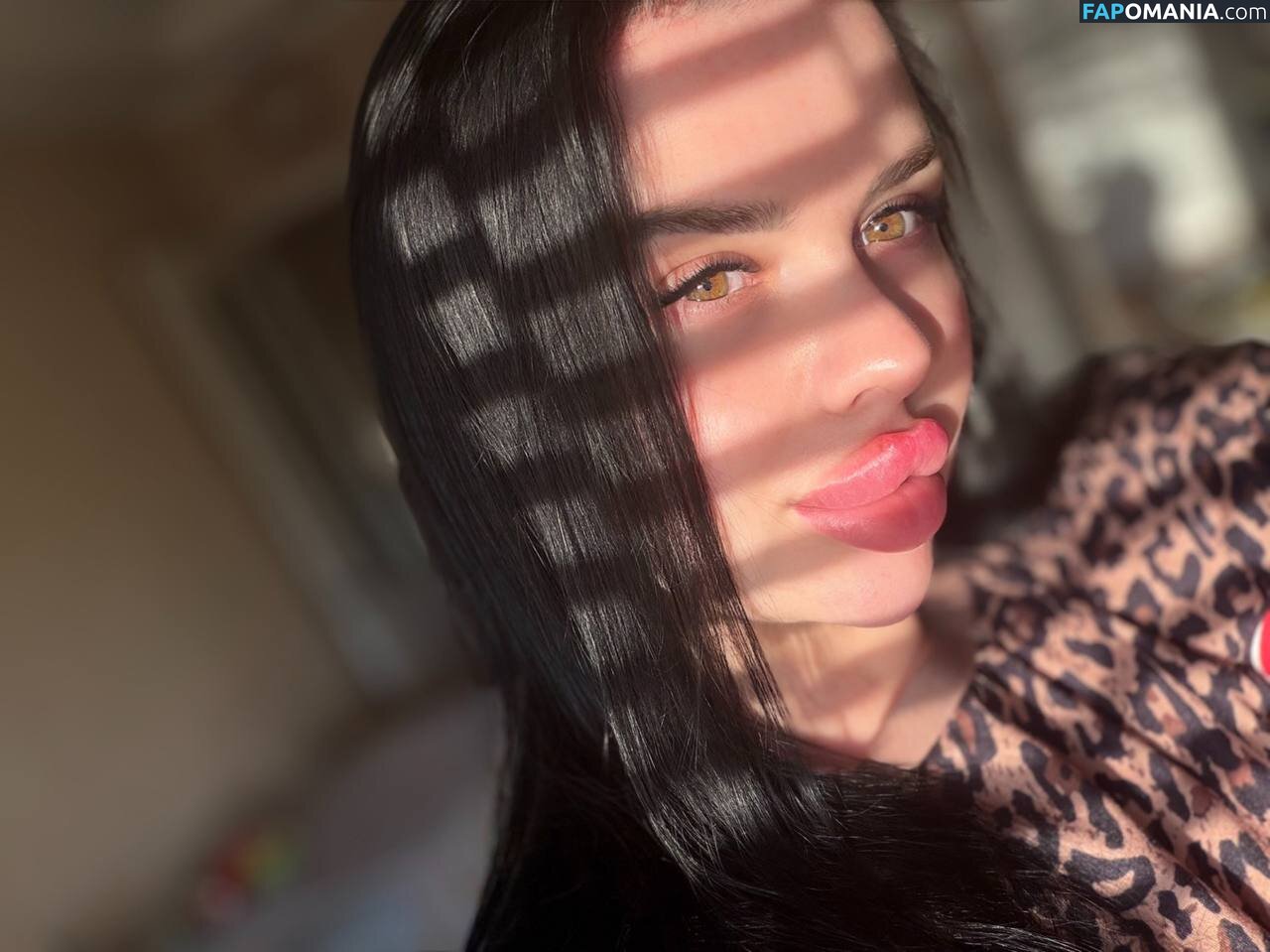 https: / kristina_doru Nud OnlyFans  Fotografie scursă #17