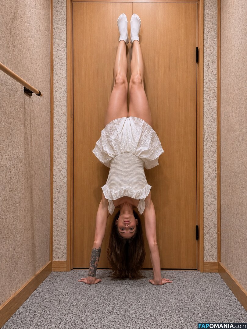 Kriss Drummer / Kristina Rybalchenko / kriss_drummer / user Nud OnlyFans  Fotografie scursă #120
