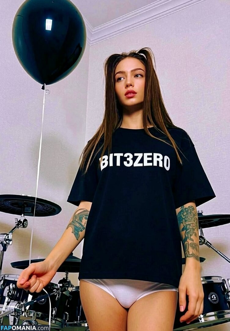 Kriss Drummer / Kristina Rybalchenko / kriss_drummer / user Nud OnlyFans  Fotografie scursă #157