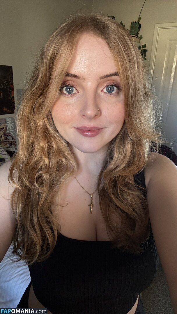 Krystal / Krysttl / Krysttlxd Nud OnlyFans  Fotografie scursă #10