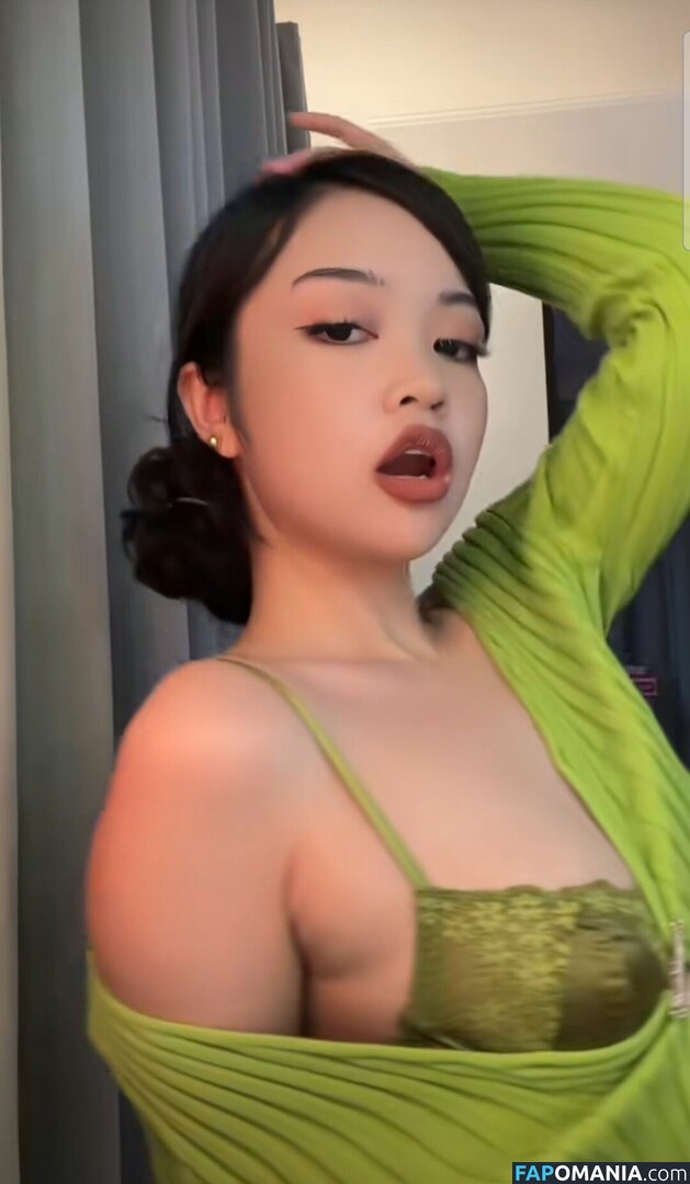 Kurixtee / drykitten Nud OnlyFans  Fotografie scursă #3