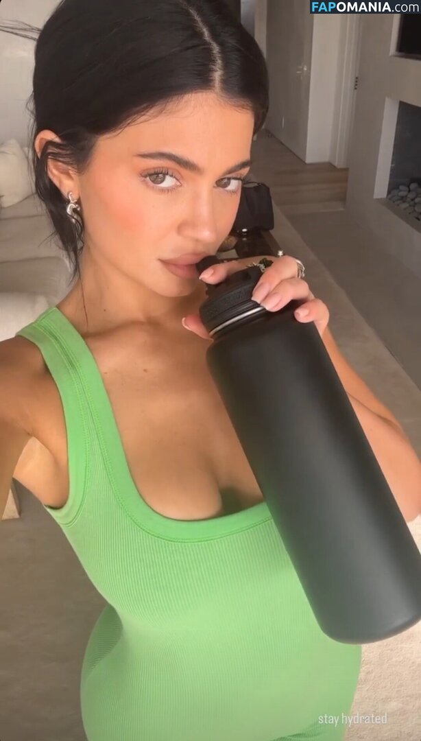 Kylie Jenner / kyliejenner / kyliejenner.2 Nud OnlyFans  Fotografie scursă #30