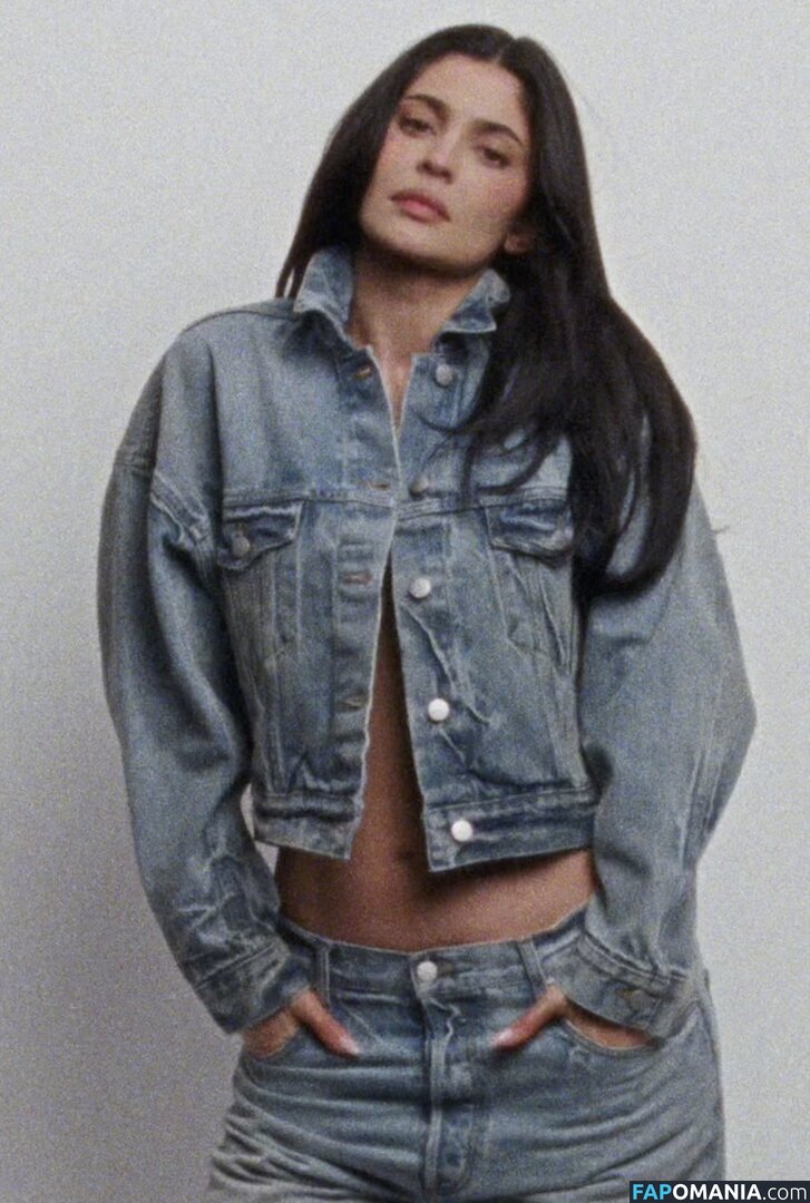 Kylie Jenner / kyliejenner / kyliejenner.2 Nud OnlyFans  Fotografie scursă #59