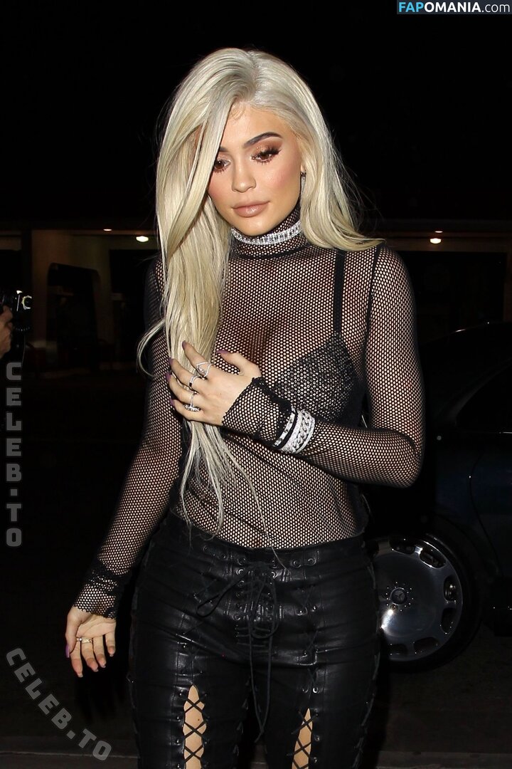 Kylie Jenner / https: / kyliejenner / kyliejenner.2 Nud OnlyFans  Fotografie scursă #115