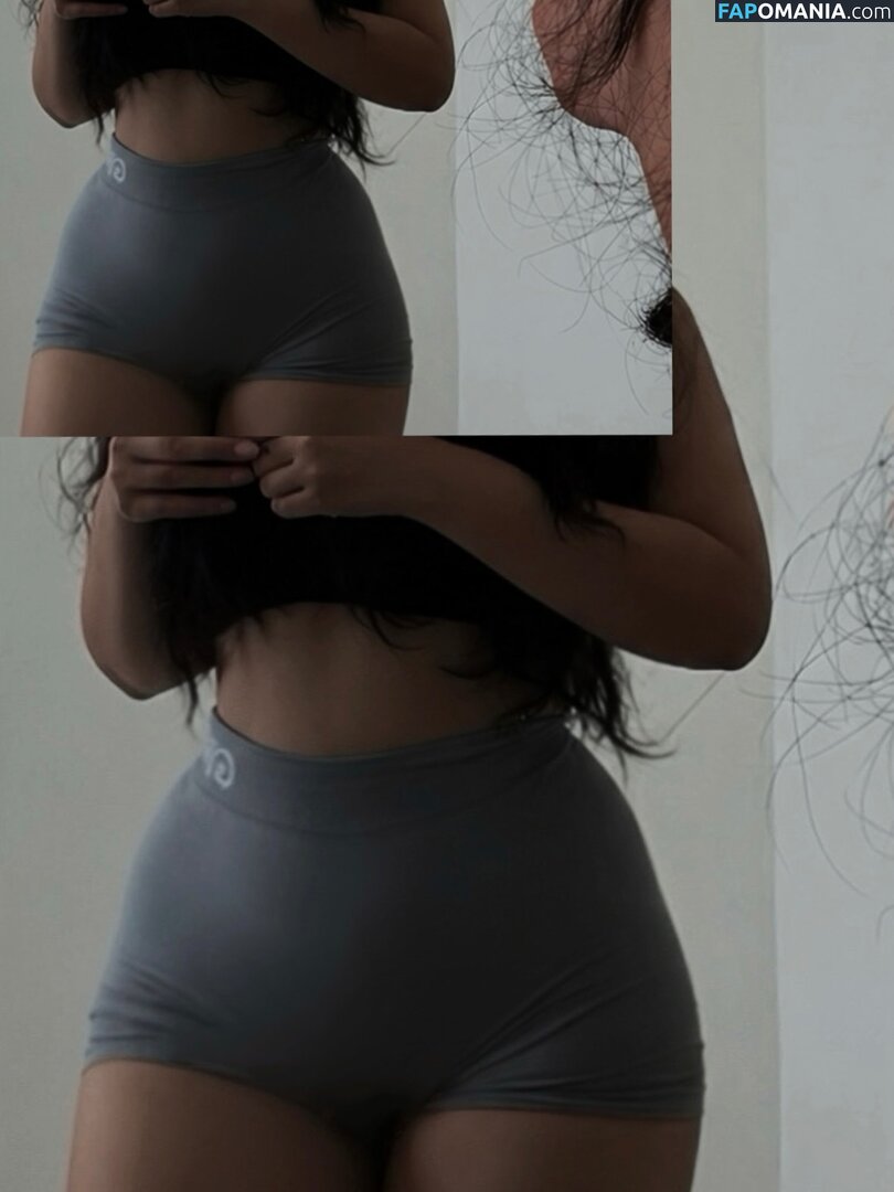 ___kyliekim Nud OnlyFans  Fotografie scursă #5