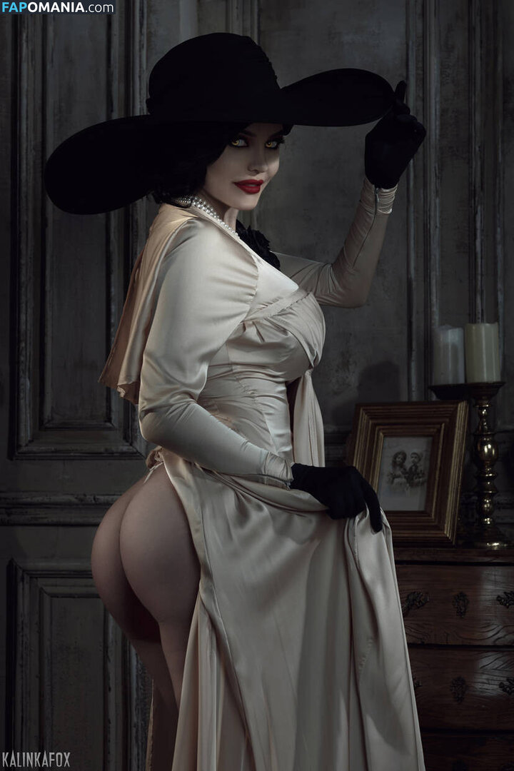 Alcina Dimitrescu and Bela Dimitrescu / Cassandra Dimitrescu / Daniela Dimitrescu / Lady Dimitrescu / ladydumitrescu Nud OnlyFans  Fotografie scursă #6