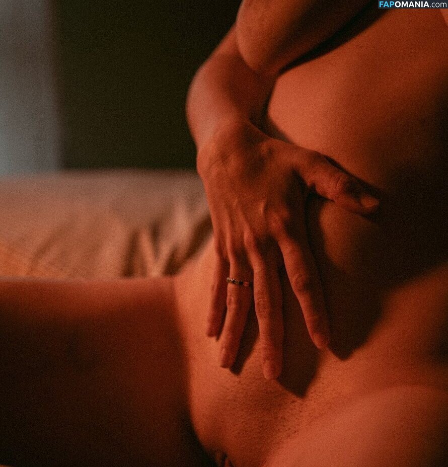 lafilledu_train / lafilledutrain / lafilledutrainoff Nud OnlyFans  Fotografie scursă #7
