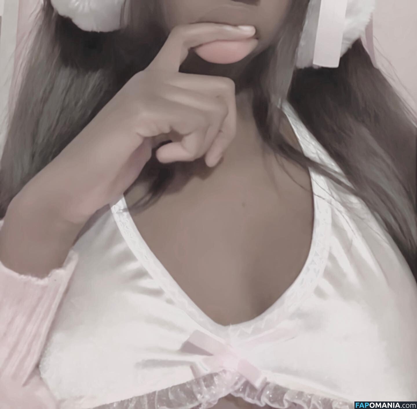 https: / lambpwincess / littlamb Nud OnlyFans  Fotografie scursă #3