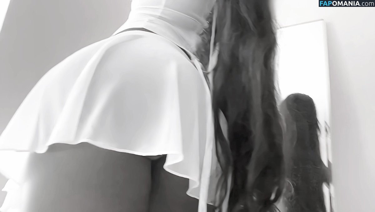 https: / lambpwincess / littlamb Nud OnlyFans  Fotografie scursă #18