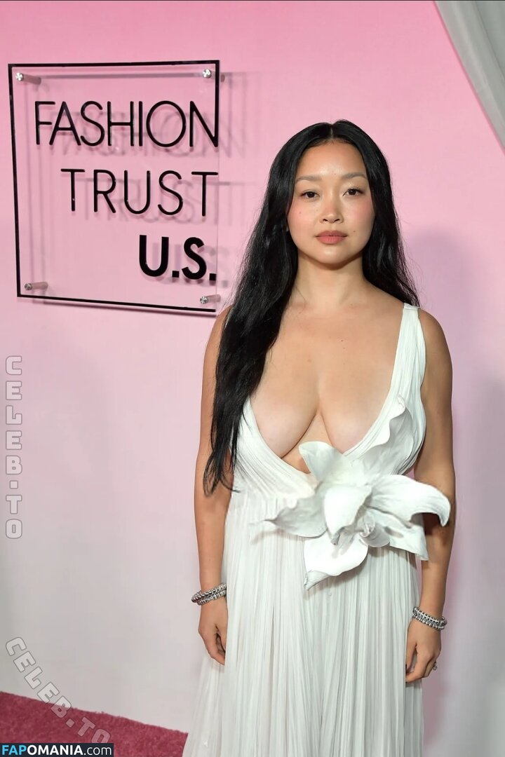 Lana Condor / https: / lanacondor Nud OnlyFans  Fotografie scursă #2