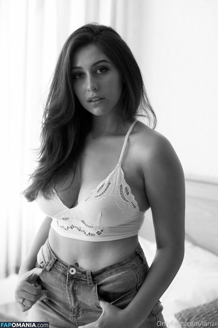 lanzii / x.lanzi Nud OnlyFans  Fotografie scursă #9