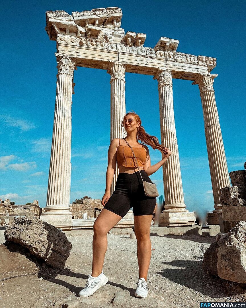 Lara Loft / Lara_Loft / laraloft Nud OnlyFans  Fotografie scursă #420