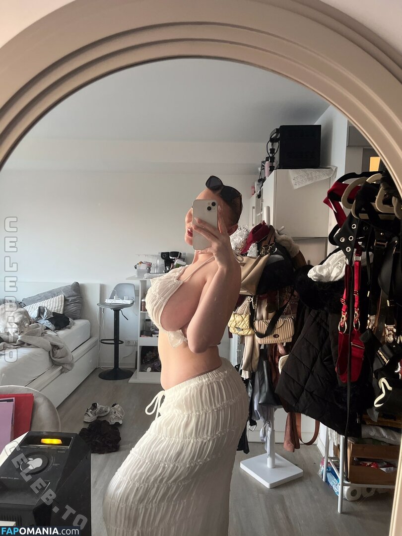 Larissa.lhaa / Larissalhaa / larissa.lahe Nud OnlyFans  Fotografie scursă #7