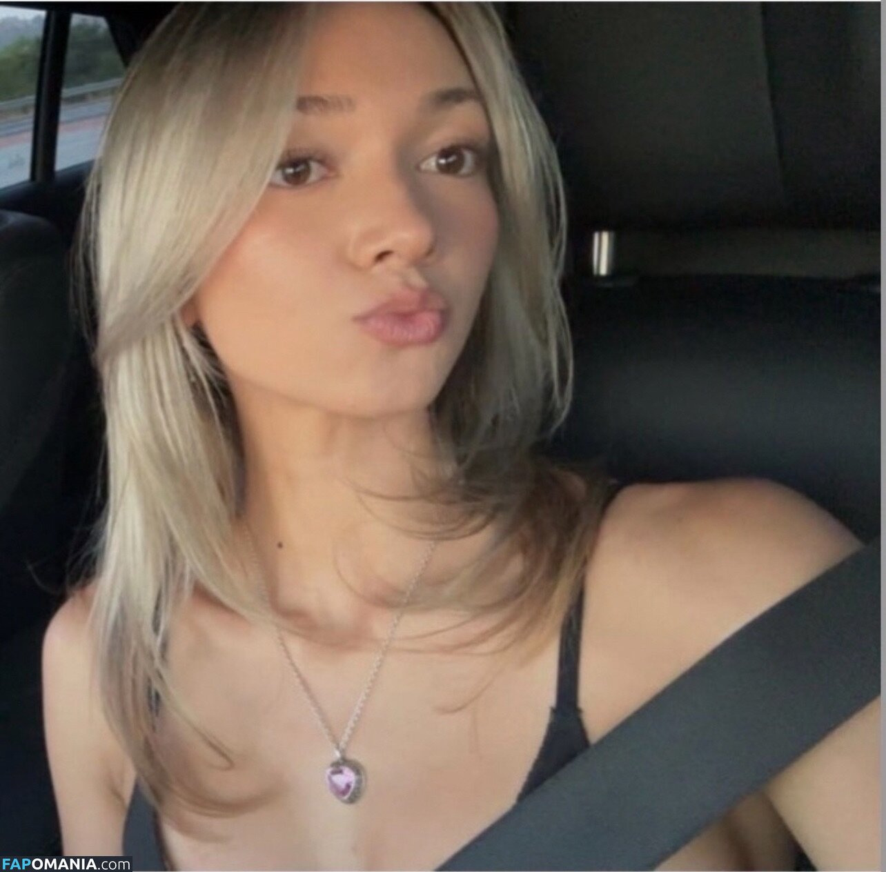 Laselyii / llessliiie / luvliii Nud OnlyFans  Fotografie scursă #16