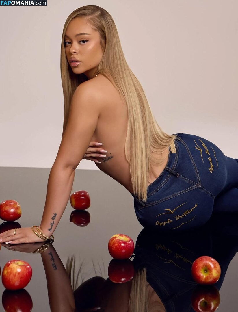 Latto / https: / latto777 Nud OnlyFans  Fotografie scursă #372