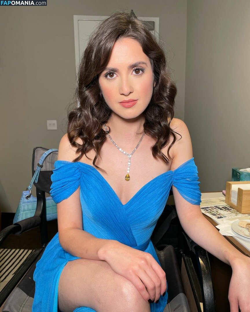 Laura Marano / lauramarano Nud OnlyFans  Fotografie scursă #4
