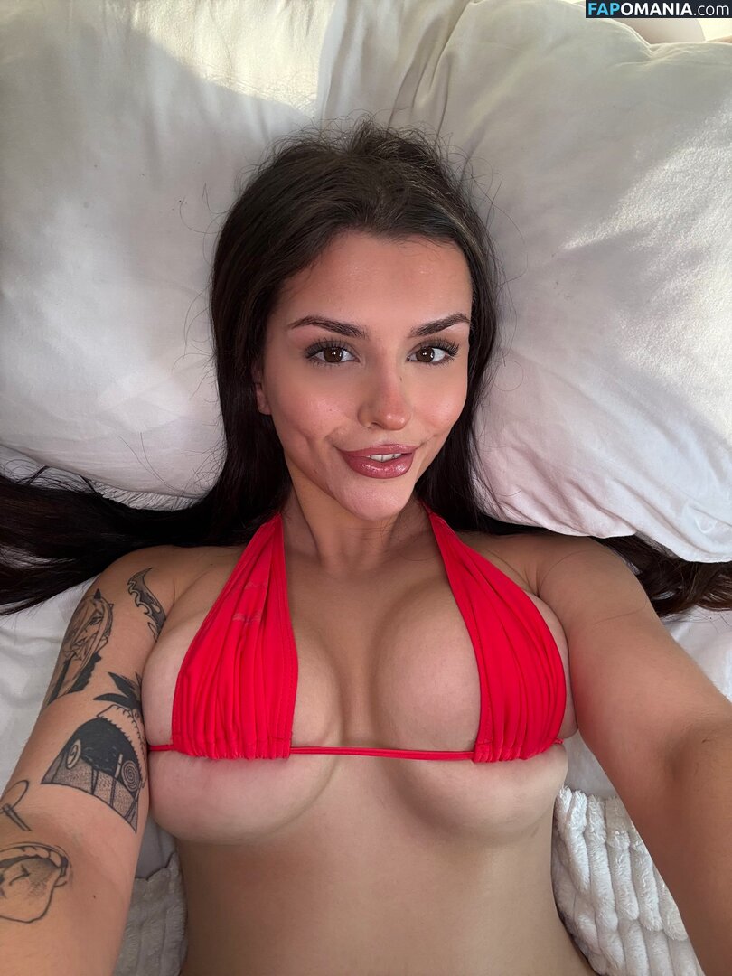 laurawaifuu / waifuulauraa Nud OnlyFans  Fotografie scursă #92