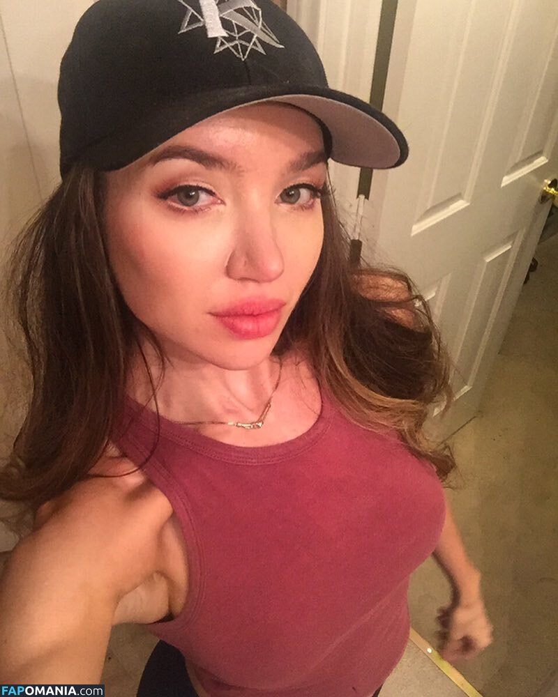 Lauren Hart / https: / ohlaurenhart Nud OnlyFans  Fotografie scursă #5