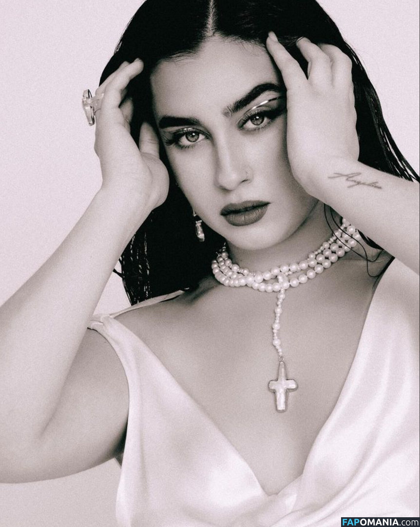 Lauren Jauregui / laurenjauregui / pink_narcissus23 Nud OnlyFans  Fotografie scursă #12