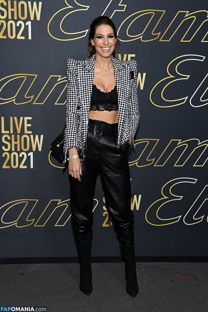 Laury Thilleman / laurythilleman Nud OnlyFans  Fotografie scursă #6