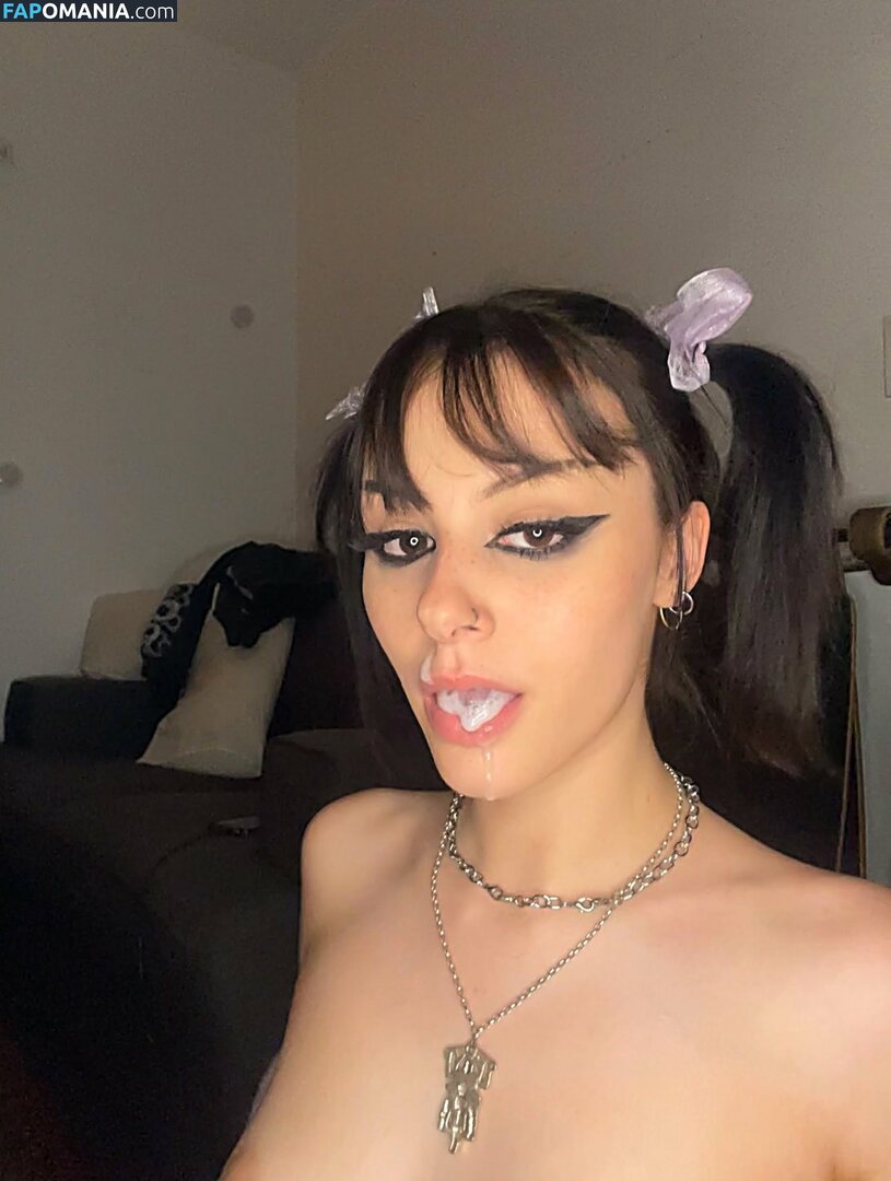 harleysbathwater / hazel_nuts666 / lavenderhayz / lavenderhazecreations Nud OnlyFans  Fotografie scursă #13