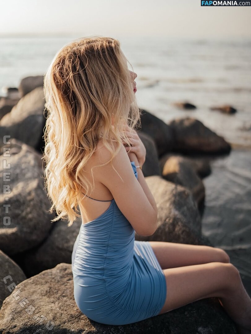 Lea Peach / Looskanal / lea / wifiloo_m Nud OnlyFans  Fotografie scursă #806