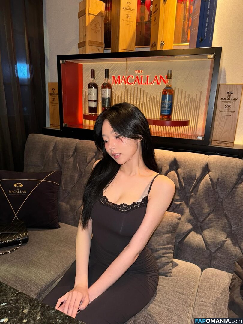 Lee Yeon-woo / yeonwooahh / yonu1201 / 이연우 | Yonu Kuro | yonu_kuro Nud OnlyFans  Fotografie scursă #5