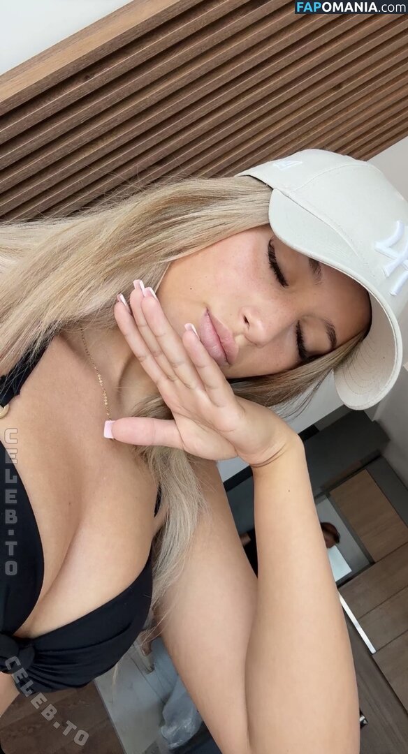 Lejla Dzamovic / lejladza3o / lejladzamovic Nud OnlyFans  Fotografie scursă #14