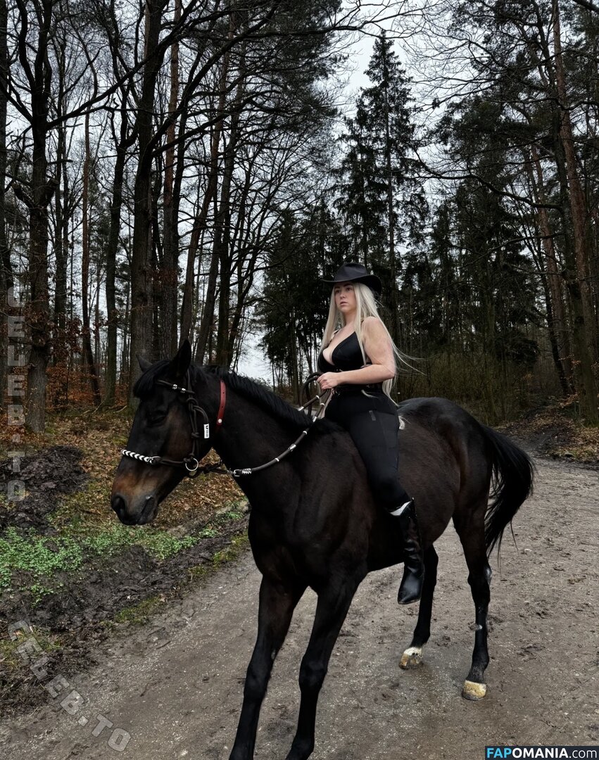 lena.kra04 Nud OnlyFans  Fotografie scursă #3