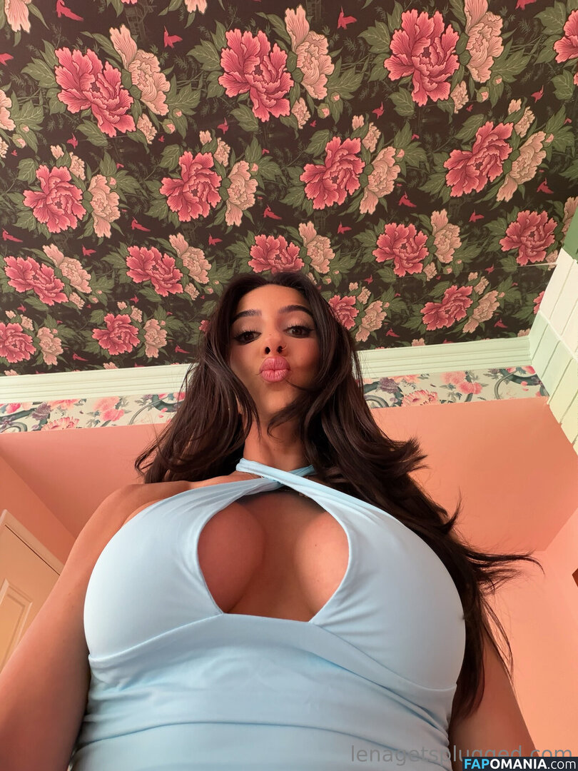 Lena The Plug / https: / lenatheplug / lenatheplugagain Nud OnlyFans  Fotografie scursă #41