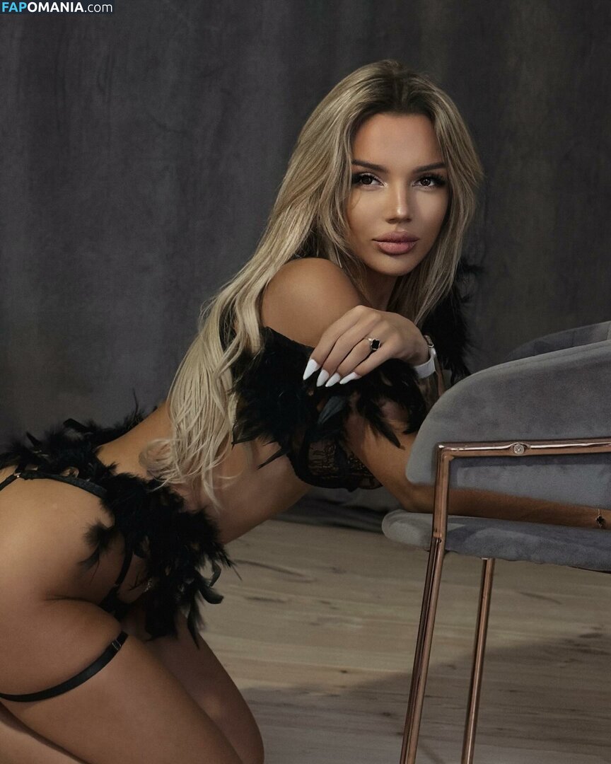 lera.koldomasova / lera_koldomasova_ / lera_lera_onlyfans Nud OnlyFans  Fotografie scursă #6