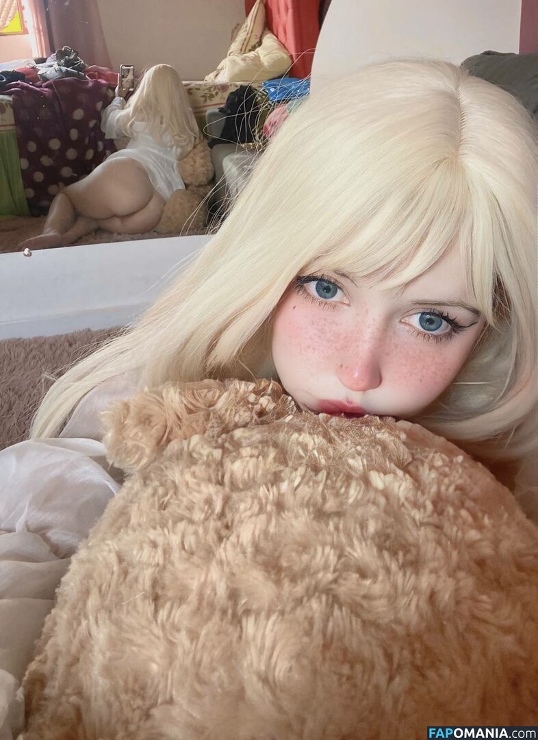 Letícia Shirayuki / leticiashirayuki Nud OnlyFans  Fotografie scursă #310