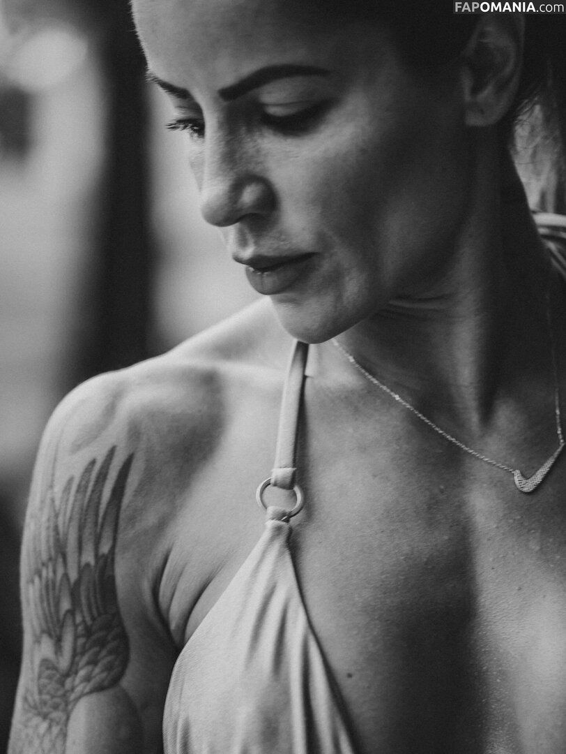 Leticia Bufoni / https: / leticiabufoni Nud OnlyFans  Fotografie scursă #184