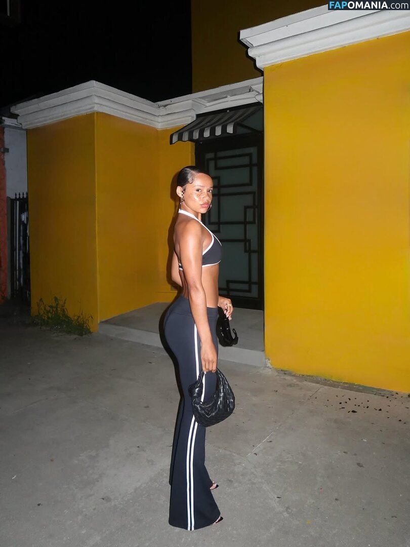Liana Maria / lianamariaofficial Nud OnlyFans  Fotografie scursă #20