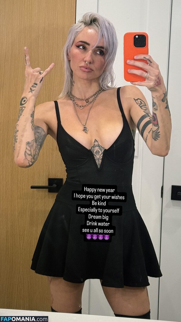 Lights Poxleitner / lights Nud OnlyFans  Fotografie scursă #141