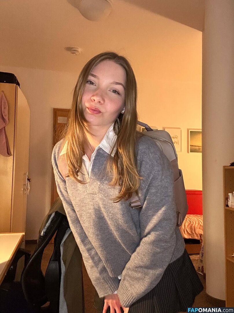 lilmaddiie Nud OnlyFans  Fotografie scursă #5