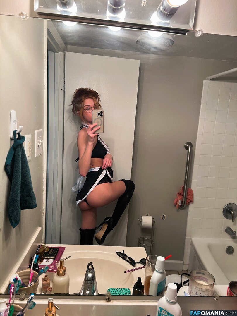 lilr3ds Nud OnlyFans  Fotografie scursă #61