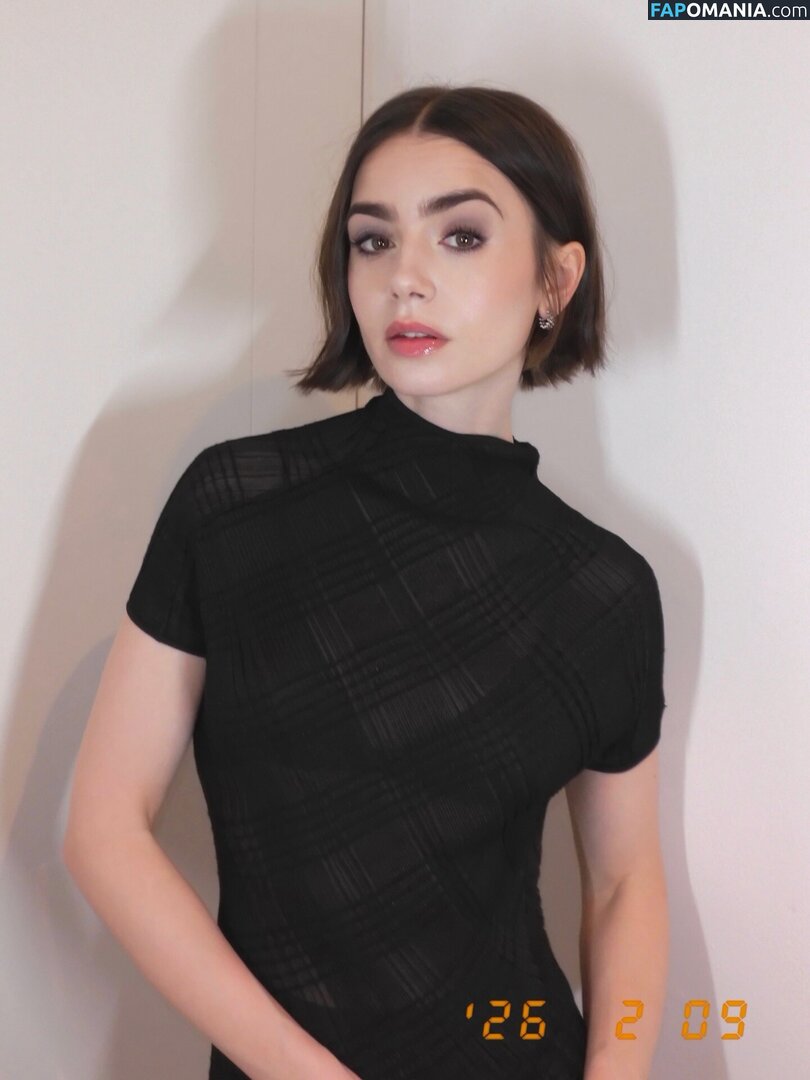 Lily Collins / lily_collins / lilyjcollins Nud OnlyFans  Fotografie scursă #503