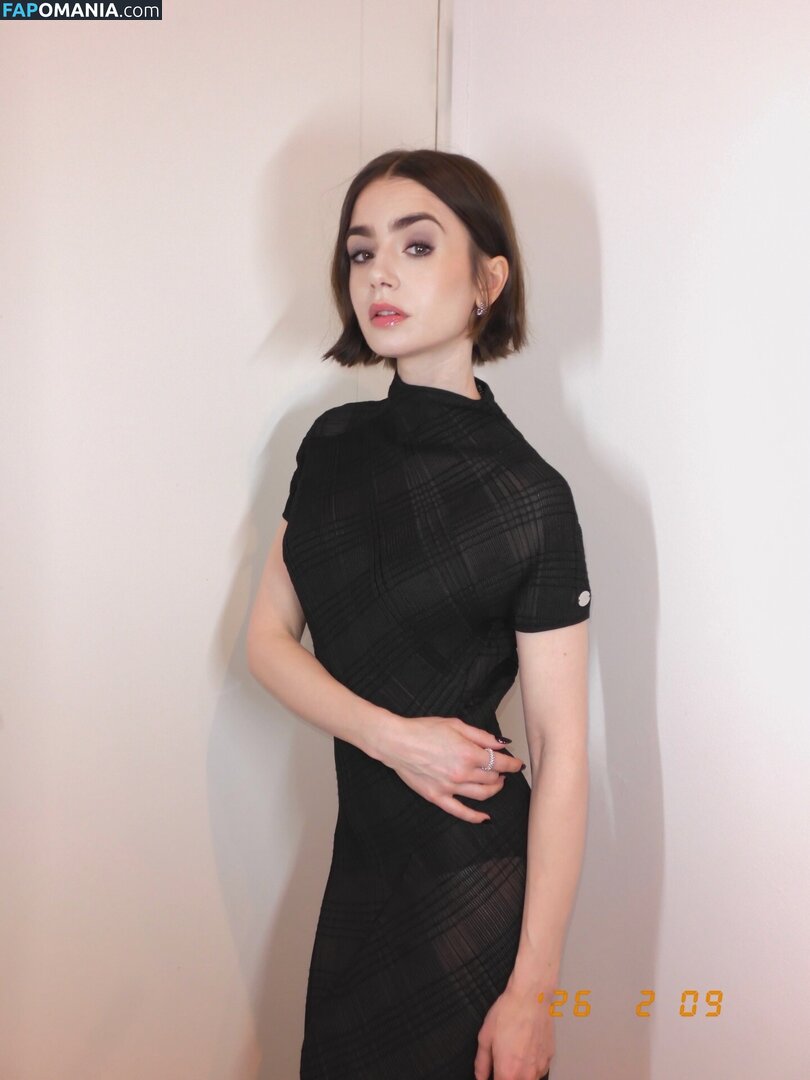 Lily Collins / lily_collins / lilyjcollins Nud OnlyFans  Fotografie scursă #505