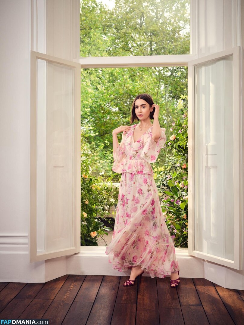 Lily Collins / lily_collins / lilyjcollins Nud OnlyFans  Fotografie scursă #538