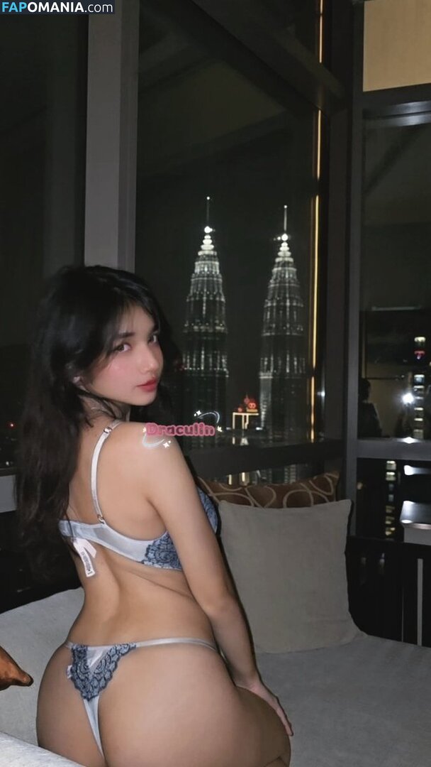 Lin Van Elsen Nud OnlyFans  Fotografie scursă #3